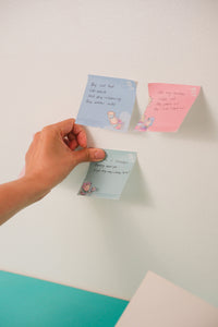 The “Kapag Tumibok ang Puso, Wala ka nang Magagawa Kundi Kape ay Ihinto.” Sticky Notes